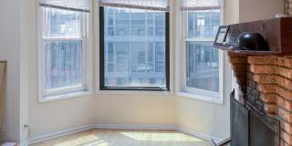 2519-27 N Lincoln Gallery 26