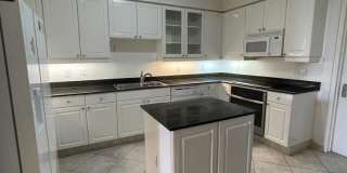 717 Crandon Boulevard Gallery 7
