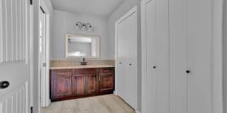3709 ROSLYN Drive Gallery 22
