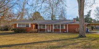 633 West McKinley Avenue Gallery 1