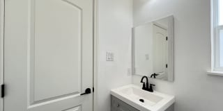 125 San Angelo Gallery 15