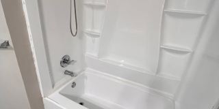 Charming 3-bedroom, 2-bath townhouse Gallery 14