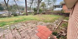 3-bed/2-bath with two living spaces! Gallery 27