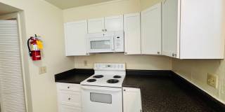 2 Bedroom, 1.5 Bath Townhouse Gallery 9