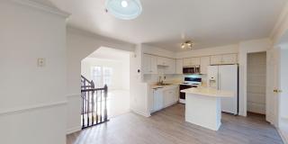 Spacious Family Three Bedroom Townhouse in Damascus! Pets Welcomed & Parking Included! Gallery 7