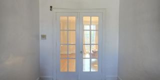 909 Elmwood St. Gallery 4