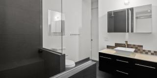 208 W 30TH Street Gallery 6