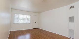 4110 - 4114 Arizona Street Gallery 13