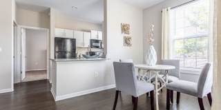 Linden Square Gallery 94