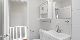 209 Douglas St NE Gallery 22