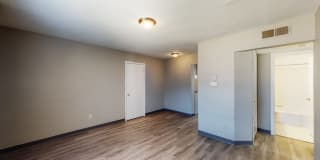 Longview Heights Apartments Gallery 3