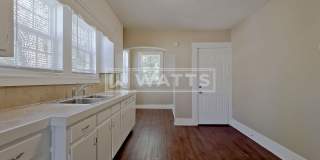 3 Bedroom House in Eastlake Community Gallery 6