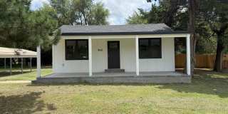 8626 Northeast 17th Street Gallery 1