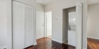 2048 W Touhy Gallery 7