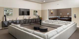 Evander Square Gallery 17