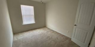 Room in 4 Bedroom Home at Haskell Dr Gallery 24