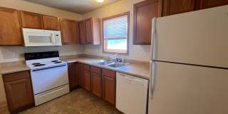 3 Bd Townhome Gallery 33