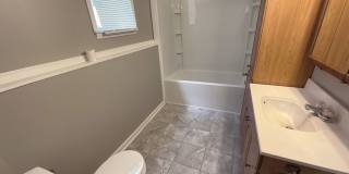 PRE-LEASING Gallery 8