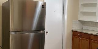 Charming 1-Bedroom Duplex in Wheatley Heights Gallery 8