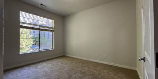 Beautifully Updated Bethany Townhome with Private Backyard and Modern Finishes Gallery 22