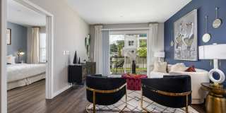 Everly on 401 Gallery 2