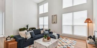 A charming coastal townhouse, just minutes from downtown St. Pete! Gallery 5
