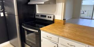2/1 Riverfront Condo in Riverlanding Gallery 8