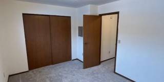 2 Bedroom Eagle River Townhome! Gallery 10