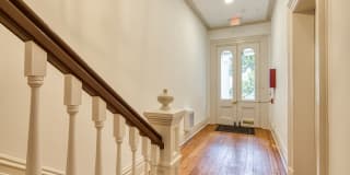 The Edgar at Linden Row Gallery 7