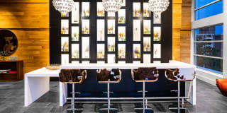 Modern on M Gallery 33