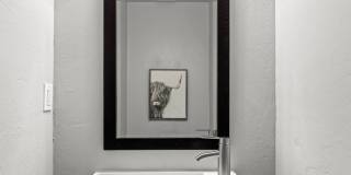 Bright West Highland Home with Modern Finishes!! Gallery 24