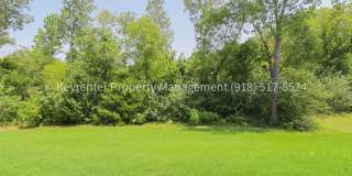 Beautifully Updated 4Bed/2Bath Home, Backs Up to Greenbelt! Gallery 8