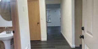 3 bed 1.5 bath townhome in the prime location of Bothell!! Gallery 6