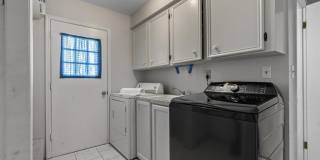 2002 17th Street Gallery 29