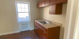 2661 South St SE, Unit J Gallery 3