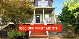 $500 off First Month!!  Beautifully Updated 4-Bedroom Oregon City Home with A/C, Fireplace & Fenced Yard! Gallery 1
