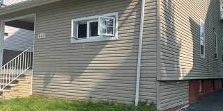 460 North Maple Avenue Gallery 7