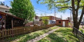 4936 Shaw Avenue Gallery 19