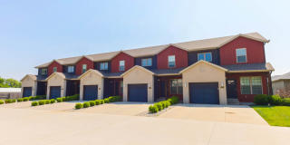NEW LUXURY 3 BED 2.5 BATH TOWNHOUSE!!! Gallery 1