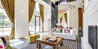 The Ivy Park Place Gallery 23