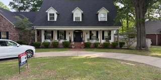 401 Foxwood Drive Gallery 2