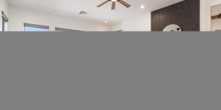 2025 W Calle De Sol Gallery 4