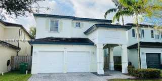 3616 NE 3rd Ct Gallery 1