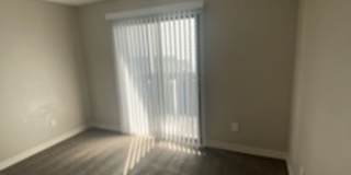 River Walk Apartments Gallery 80