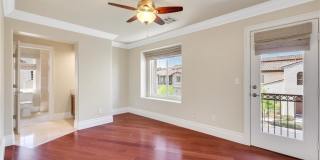 1944 Granemore Street Gallery 19