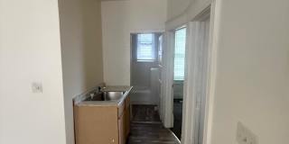 1231 West Windlake Avenue Gallery 1