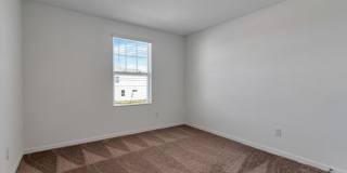 Like-New Ashton Woods Spacious 5BR 4BA, Prime Location Near I-4! Gallery 11