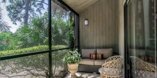 101 WOODLAND PLACE Gallery 7