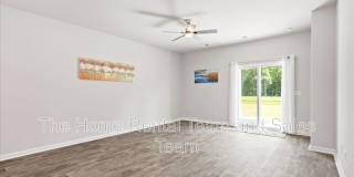 142 Bottlebrush Drive Gallery 21