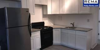 NEW LISTING! Renovated 3Bedroom + bonus room 2 bath in Port Richmond!! Gallery 4